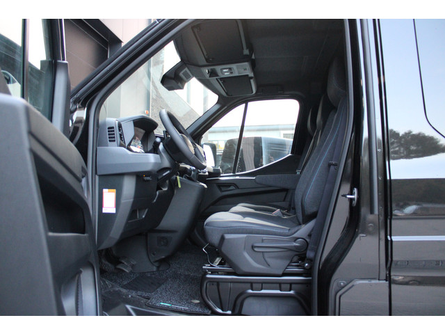 Renault Master T35 2.0 dCi 170pk L2H2 Extra DC - Navigatie - Camera - 270 gr deuren - Parkeersensoren - Draadloos laden - Rijklaar