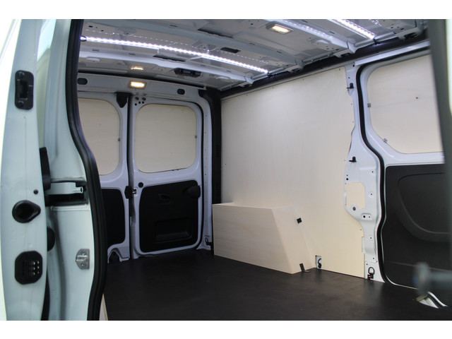 Renault Trafic 2.0 Blue dCi 170 T30 L2H1 Extra 170pk - 2x Schuifdeur - Betimmering - Stoelverwarming - Trekhaak - Camera - LED - Blind Spot - R