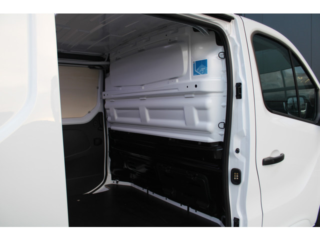 Renault Trafic 2.0 Blue dCi 170 T30 L2H1 Extra 170pk - 2x Schuifdeur - Betimmering - Stoelverwarming - Trekhaak - Camera - LED - Blind Spot - R