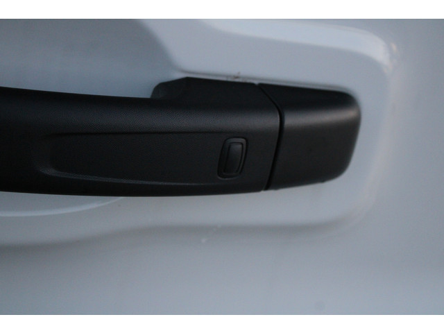 Renault Trafic 2.0 Blue dCi 170 T30 L2H1 Extra 170pk - 2x Schuifdeur - Betimmering - Stoelverwarming - Trekhaak - Camera - LED - Blind Spot - R