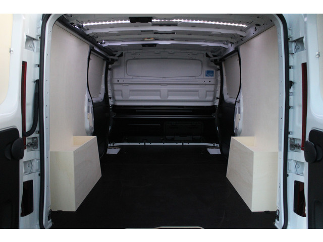 Renault Trafic 2.0 Blue dCi 170 T30 L2H1 Extra 170pk - 2x Schuifdeur - Betimmering - Stoelverwarming - Trekhaak - Camera - LED - Blind Spot - R
