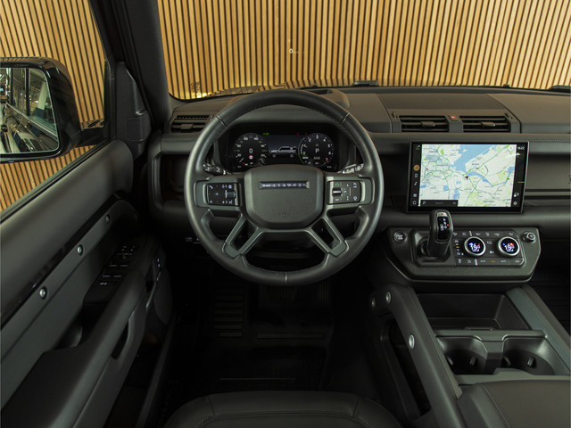 Land Rover Defender 110 2.0 P300e 110 X-Dynamic HSE HUD-PANO-MERIDIAN-22