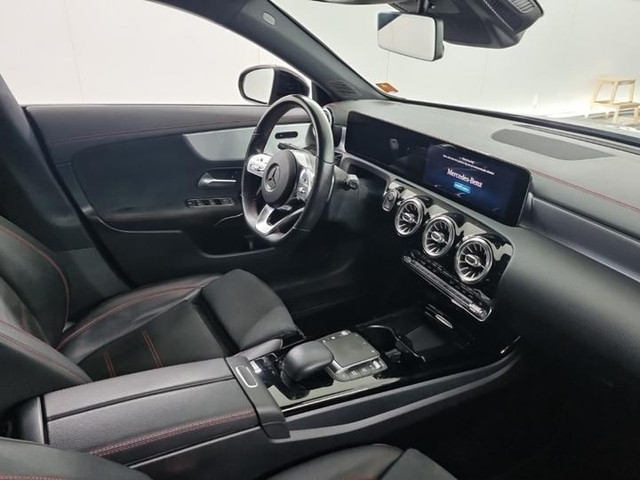 Mercedes-Benz CLA Shooting Brake 200 AMG | Navi | Camera | M-Bux