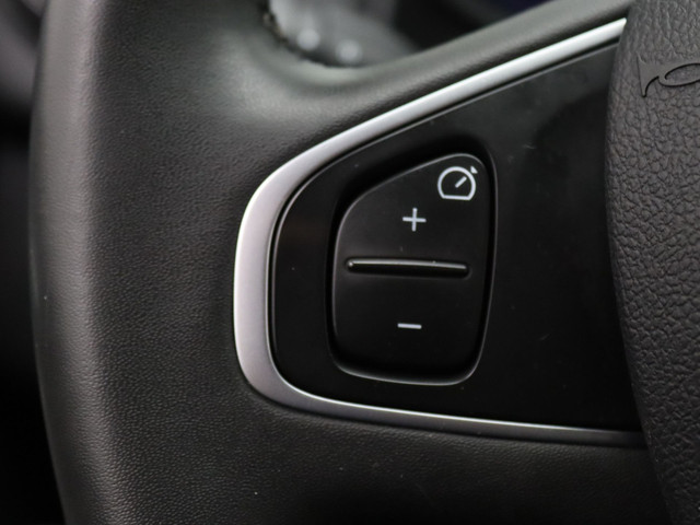 Renault Clio 90pk TCe Limited Airco | Cruise | Navi | Parkeersens. achter