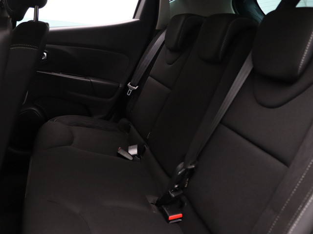 Renault Clio 90pk TCe Limited Airco | Cruise | Navi | Parkeersens. achter