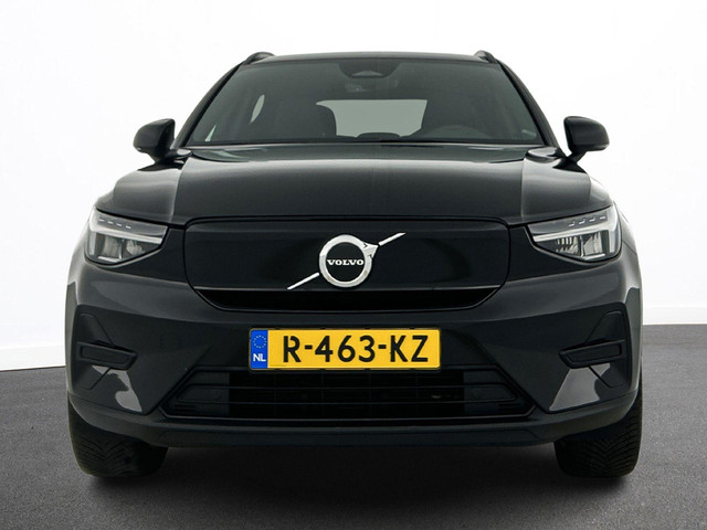 Volvo XC40 Recharge Plus 70 kWh | Navigatie | Apple Carplay Android Auto | Climate control | Camera | Led | Parkeer sensoren | Virtual Cock