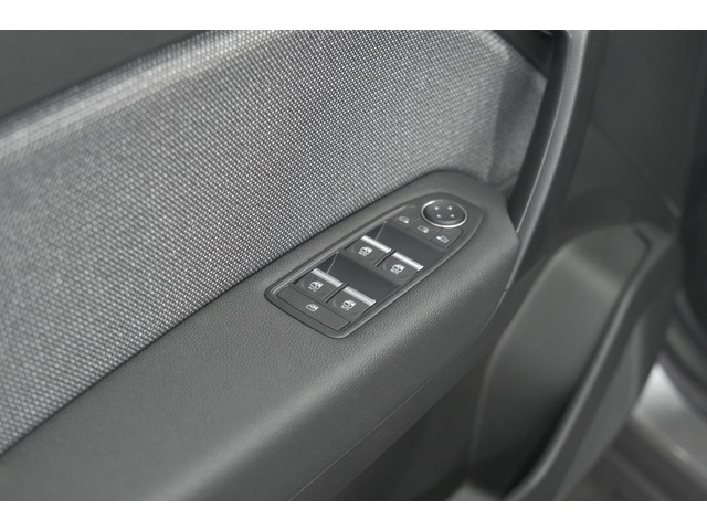 Renault Captur Mild Hybrid 160 EDC Techno | Pack Winter | Camera | Adaptieve Cruise Control | Apple Carplay