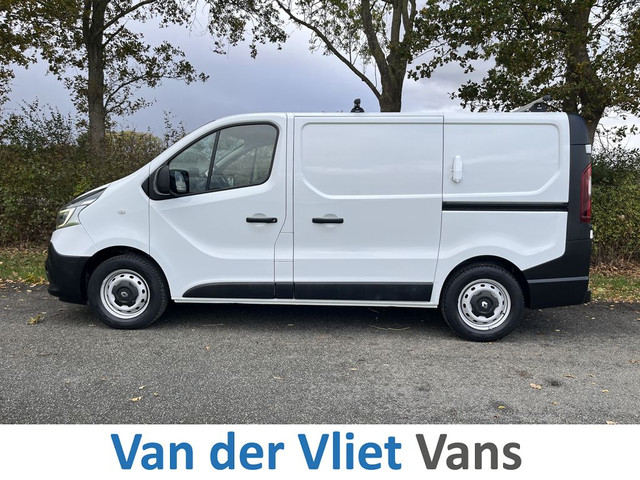 Renault Trafic 1.6 dCi E6 Comfort R-link 3 Zits Lease €251 p m Airco, Navi, PDC, Bedrijfsinrichting, Cruise controle.