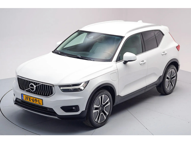 volvo-xc40-1.5-t5-recharge-inscription--leder-comfortstoelen-stoelverwarming-navi-