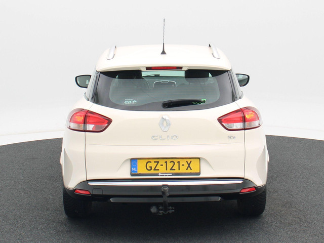 Renault Clio Estate 0.9 TCe Expression | Trekhaak | Airco | Cruise Control | Privacy Glass | Navigatiesysteem | Bluetooth | 16 Inch | 68.444