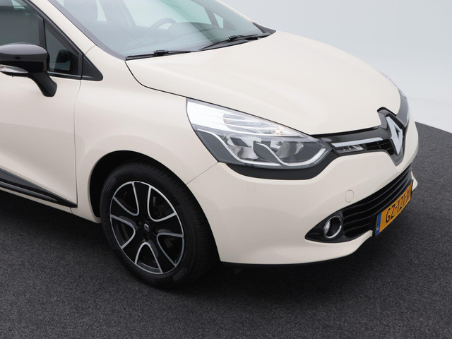Renault Clio Estate 0.9 TCe Expression | Trekhaak | Airco | Cruise Control | Privacy Glass | Navigatiesysteem | Bluetooth | 16 Inch | 68.444