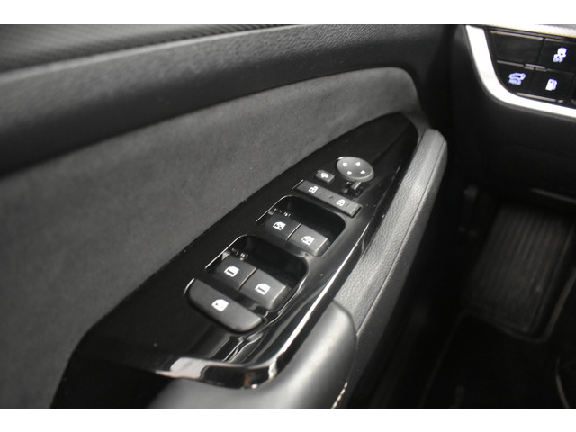 Kia Sportage 1.6 T-GDi Plug-in Hybrid AWD GT-Line Pano 360° Cam Dhoek El-Aklep