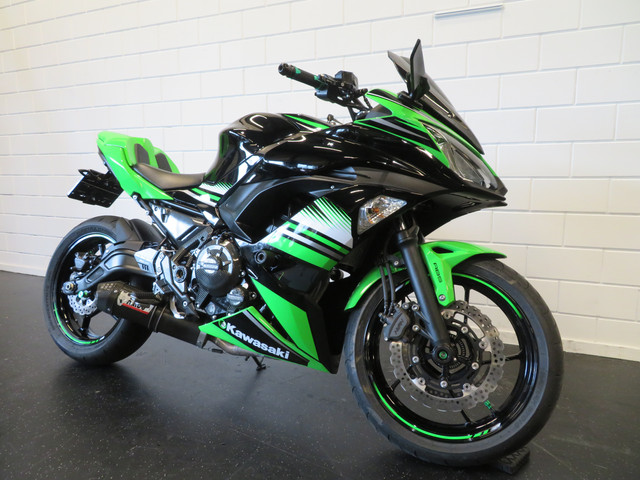 Kawasaki Ninja 650 BLACK-EDITION!! MIVV