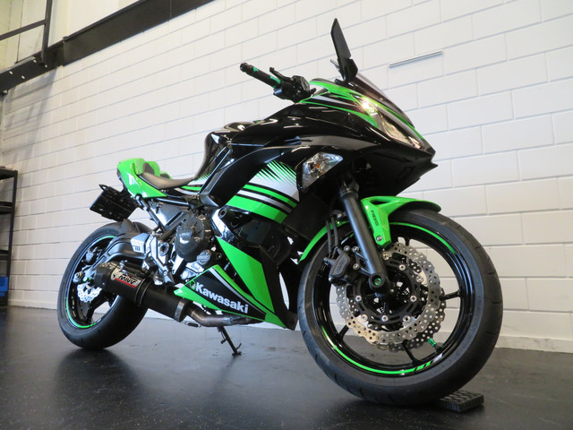 Kawasaki Ninja 650 BLACK-EDITION!! MIVV