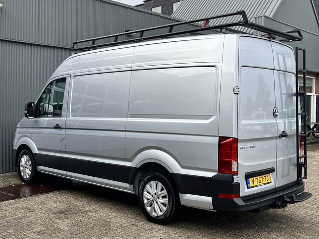 Volkswagen Crafter 35 2.0 TDI L3H3 L2H2 Airco Cruise controle Camera Telefoonverbinding Parkeersensoren voor en achter Imperiaal Kastinrichting Lan