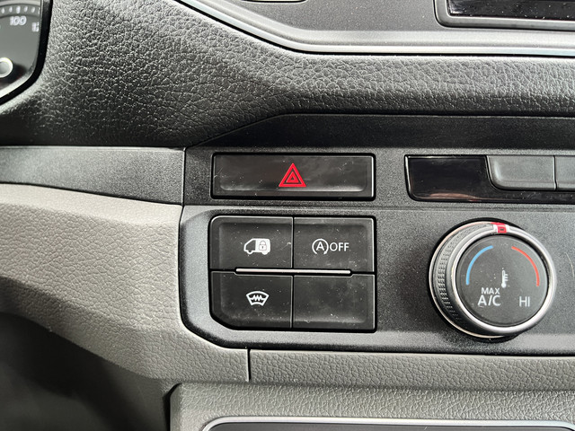 Volkswagen Crafter 35 2.0 TDI L3H3 L2H2 Airco Cruise controle Camera Telefoonverbinding Parkeersensoren voor en achter Imperiaal Kastinrichting Lan