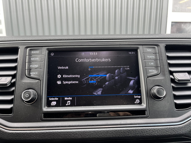 Volkswagen Crafter 35 2.0 TDI L3H3 L2H2 Airco Cruise controle Camera Telefoonverbinding Parkeersensoren voor en achter Imperiaal Kastinrichting Lan