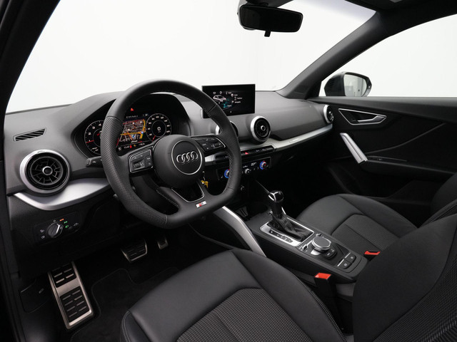 Audi Q2 35 TFSI 150 pk S-tronic S Edition   S-Line | Trekhaak | Matrix LED | Achteruitrijcamera | Navigatie | Stoelverwarming | Adaptive