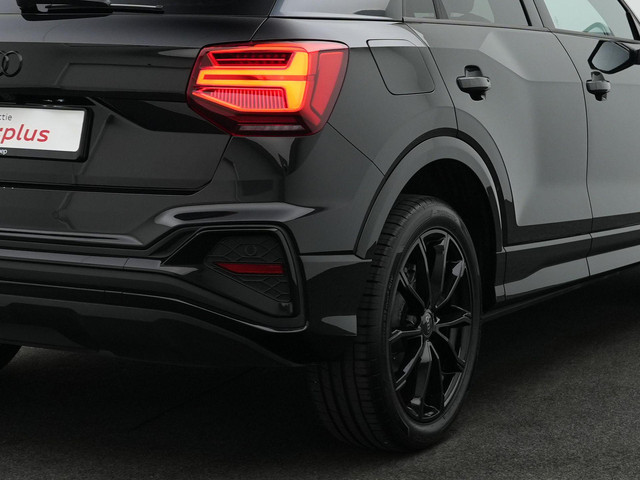 Audi Q2 35 TFSI 150 pk S-tronic S Edition   S-Line | Trekhaak | Matrix LED | Achteruitrijcamera | Navigatie | Stoelverwarming | Adaptive