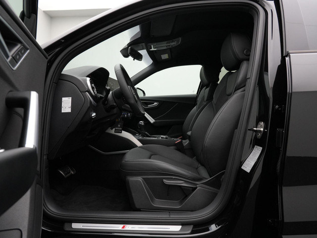 Audi Q2 35 TFSI 150 pk S-tronic S Edition   S-Line | Trekhaak | Matrix LED | Achteruitrijcamera | Navigatie | Stoelverwarming | Adaptive
