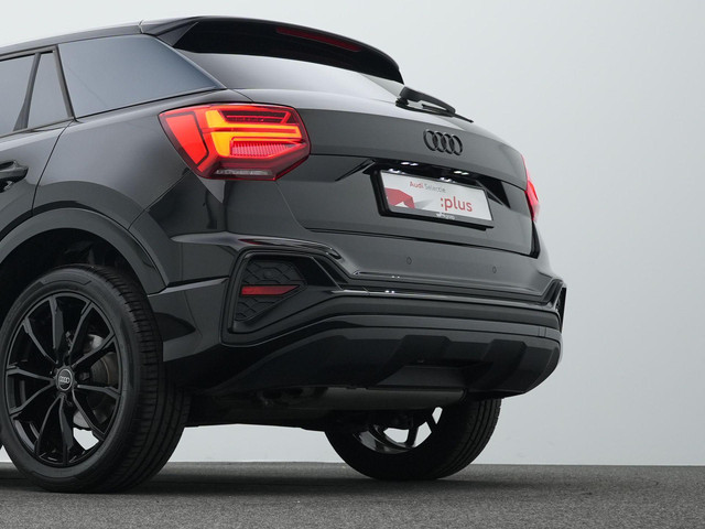 Audi Q2 35 TFSI 150 pk S-tronic S Edition   S-Line | Trekhaak | Matrix LED | Achteruitrijcamera | Navigatie | Stoelverwarming | Adaptive