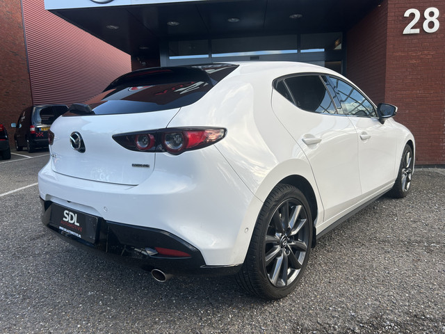 Mazda 3 2.0 e-SkyActiv-G M Hybrid 122 Luxury    FULL LED    NAVI + CARPLAY    ADAPTIV CRUISE    HUD    BOSE AUDIO    360 CAMERA