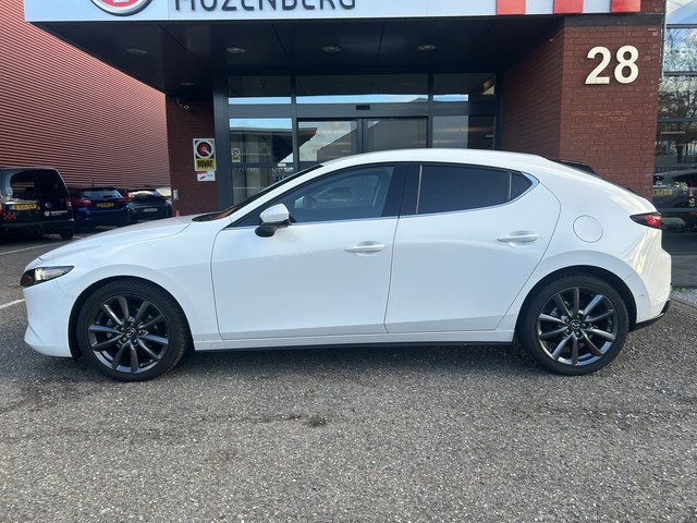Mazda 3 2.0 e-SkyActiv-G M Hybrid 122 Luxury    FULL LED    NAVI + CARPLAY    ADAPTIV CRUISE    HUD    BOSE AUDIO    360 CAMERA