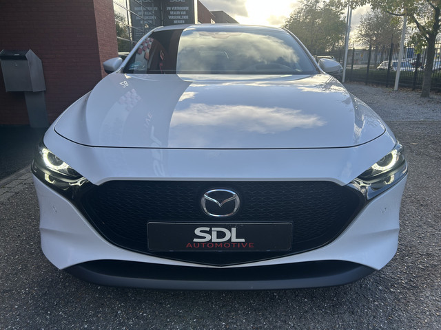 Mazda 3 2.0 e-SkyActiv-G M Hybrid 122 Luxury    FULL LED    NAVI + CARPLAY    ADAPTIV CRUISE    HUD    BOSE AUDIO    360 CAMERA