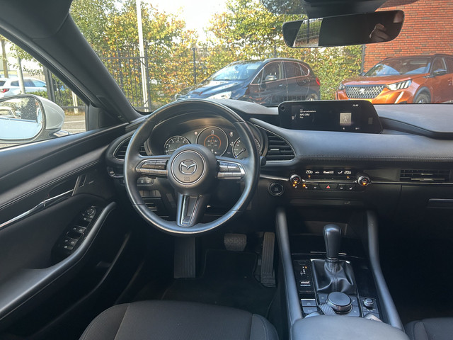 Mazda 3 2.0 e-SkyActiv-G M Hybrid 122 Luxury    FULL LED    NAVI + CARPLAY    ADAPTIV CRUISE    HUD    BOSE AUDIO    360 CAMERA