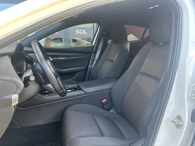 Mazda 3 2.0 e-SkyActiv-G M Hybrid 122 Luxury    FULL LED    NAVI + CARPLAY    ADAPTIV CRUISE    HUD    BOSE AUDIO    360 CAMERA