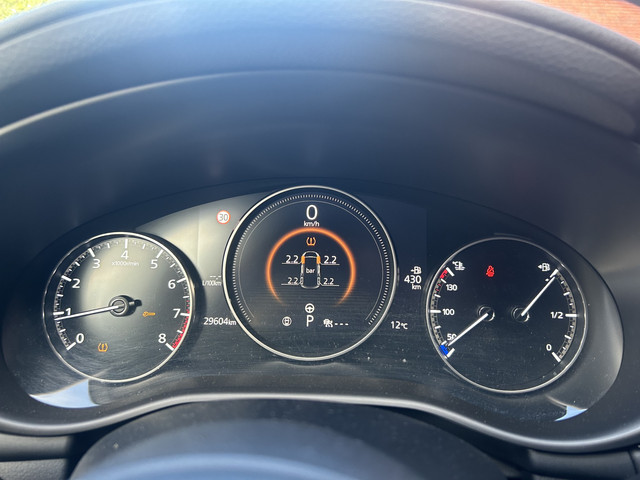Mazda 3 2.0 e-SkyActiv-G M Hybrid 122 Luxury    FULL LED    NAVI + CARPLAY    ADAPTIV CRUISE    HUD    BOSE AUDIO    360 CAMERA