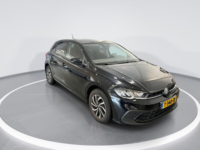 volkswagen-polo-1.0-tsi-95pk-life--apple-android-car-play--airco--p-sensoren--dab--getint-glas--15---inch--garantie-t-m-10-10-2027-of-100
