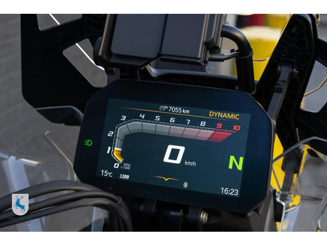 BMW R 1300 GS Triple Black   Spaakwielen goud   BTW