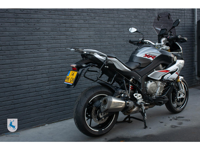 BMW S 1000 XR   Akrapovic   Getint windscherm