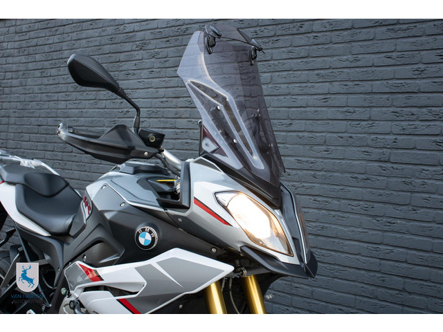 BMW S 1000 XR   Akrapovic   Getint windscherm