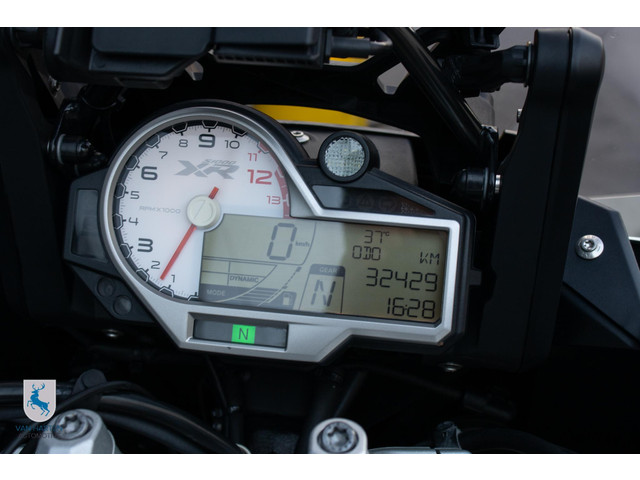 BMW S 1000 XR   Akrapovic   Getint windscherm