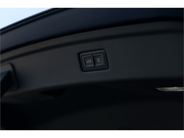 Audi S5 Sportback 3.0 TFSI Quattro ACC Pano Matrix B&O Headup Ambient RS Stoelen Keyless