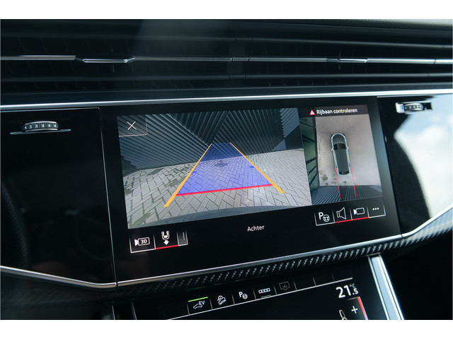 Audi Q8 55 TFSI e quattro S-Line ACC Pano S-Stoelen Matrix Memory B&O 360 Softcl. Trekhaak