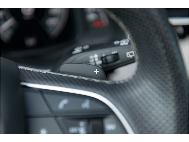 Audi Q8 55 TFSI e quattro S-Line ACC Pano S-Stoelen Matrix Memory B&O 360 Softcl. Trekhaak