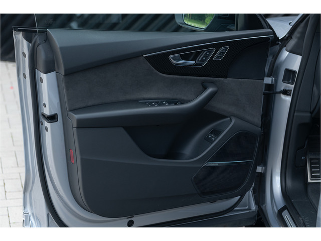 Audi Q8 55 TFSI e quattro S-Line ACC Pano S-Stoelen Matrix Memory B&O 360 Softcl. Trekhaak