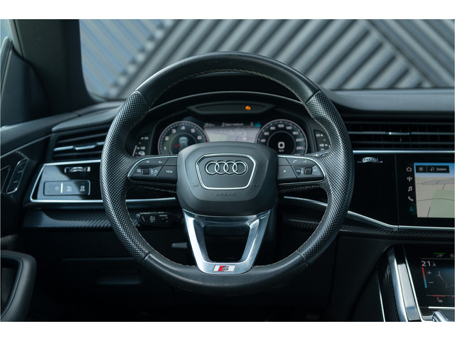 Audi Q8 55 TFSI e quattro S-Line ACC Pano S-Stoelen Matrix Memory B&O 360 Softcl. Trekhaak