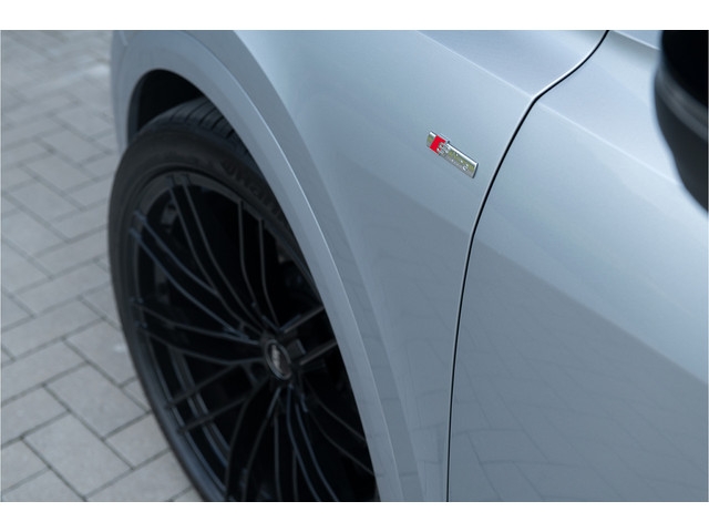 Audi Q8 55 TFSI e quattro S-Line ACC Pano S-Stoelen Matrix Memory B&O 360 Softcl. Trekhaak