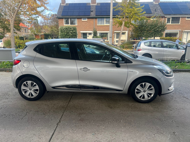 Renault Clio 0.9 TCe BoseNAVI.CRUISE,PDC
