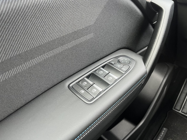 Renault Captur 1.3 mild hybrid 160 PK esprit Alpine   Nieuw model   Adaptive cruise   360' Camera   Stoel+Stuurverw.