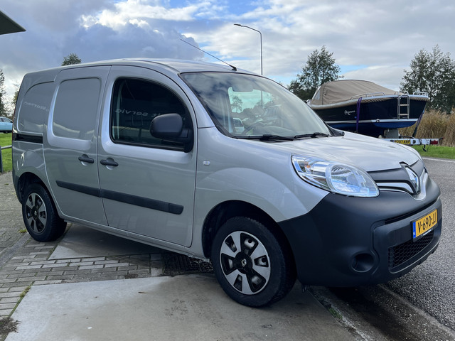 Renault Kangoo 1.5 dCi 75 Energy Comfort   Excl. BTW   Parkeersensoren. Achter   Cruise   Armsteun   Bluetooth