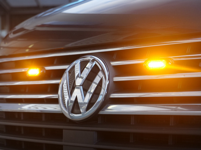 Volkswagen Transporter 2.0 TDI 150 | Aut. | DC | Bulli | L2H1 | Navi | Cruise | Airco..