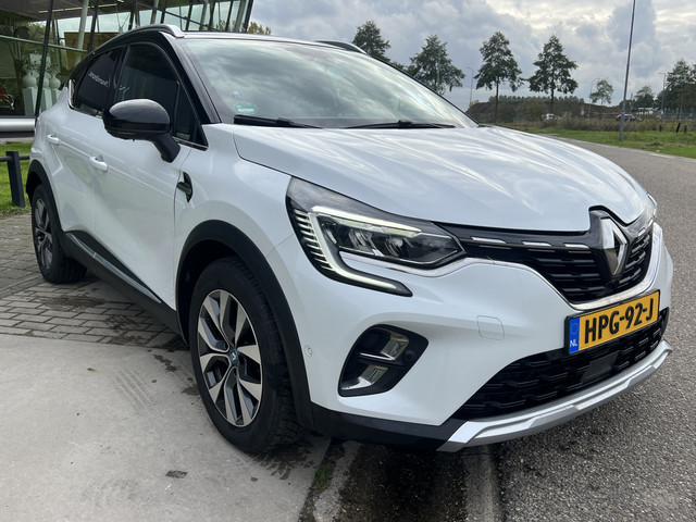 Renault Captur 1.6 E-Tech Hybrid 160PK Intens Edition One   Dealer onbderhouden   Bose   360' Camera
