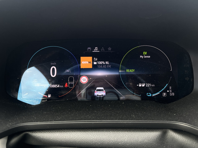 Renault Captur 1.6 E-Tech Hybrid 160PK Intens Edition One   Dealer onbderhouden   Bose   360' Camera