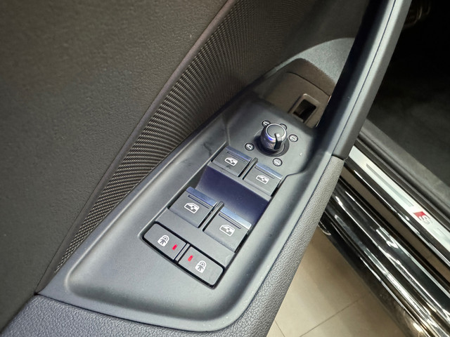 Audi S3 Sportback 2.0 TFSI quattro Pano|RS Seat|Massage|HuD