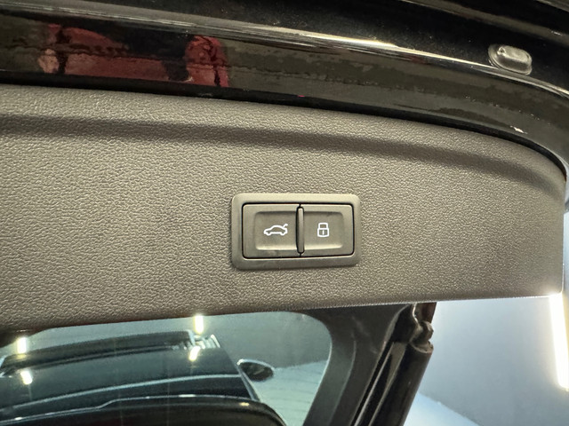 Audi S3 Sportback 2.0 TFSI quattro Pano|RS Seat|Massage|HuD